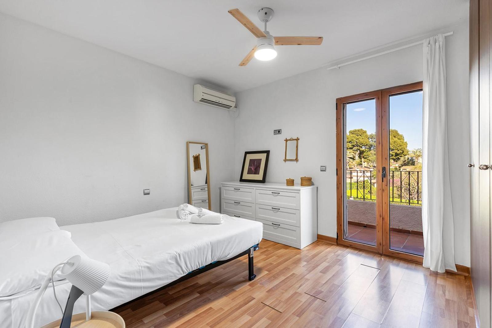 Amazing Bungalow With Ac And Private Pool - Reformado Febrero 2025 El Campello Bagian luar foto