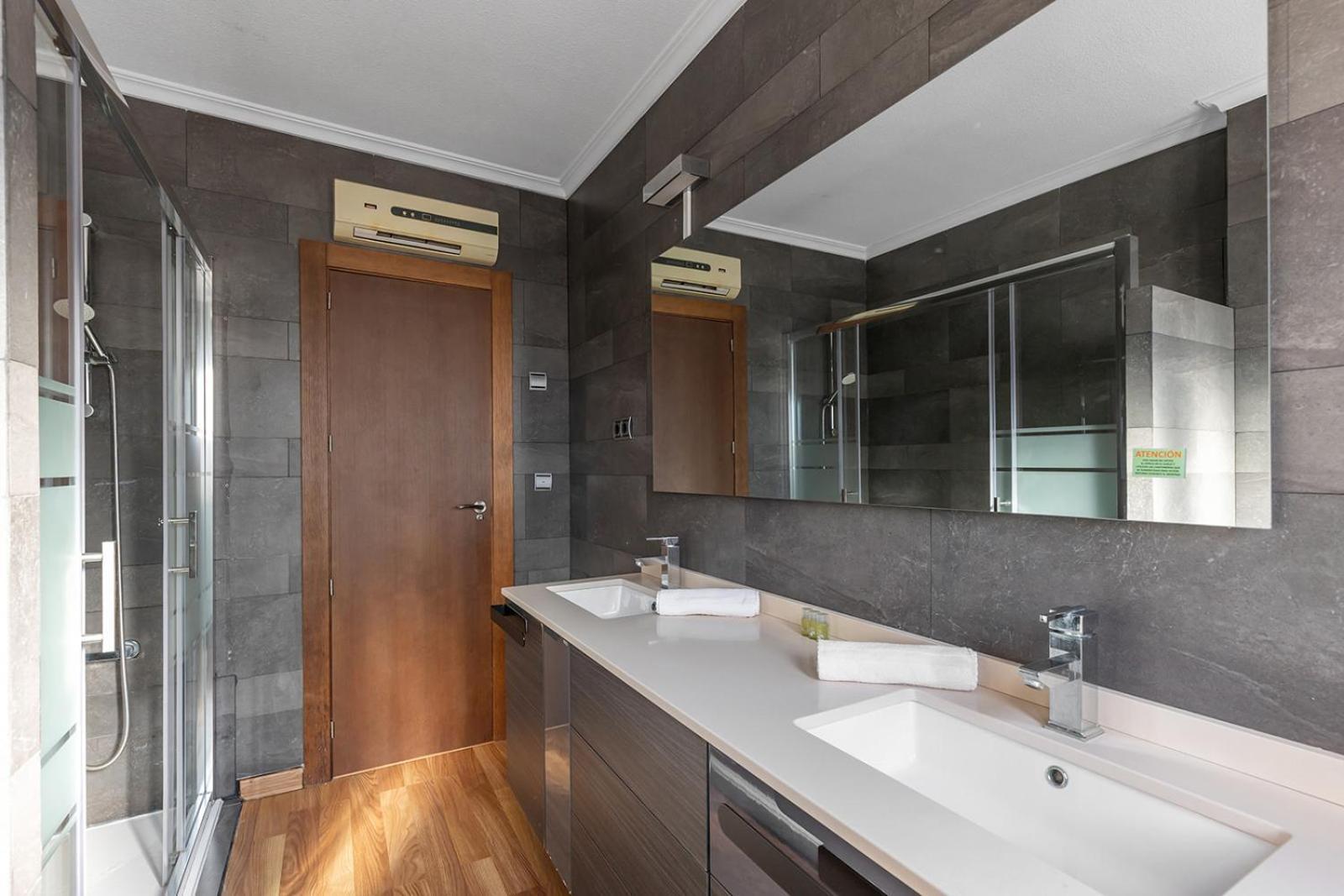 Amazing Bungalow With Ac And Private Pool - Reformado Febrero 2025 El Campello Bagian luar foto